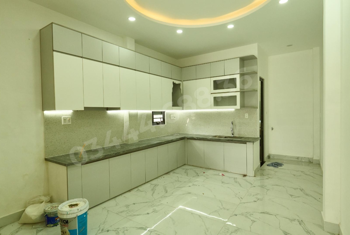 Nhà 4 Tầng Đường Bảy Tấn Bình Chánh73.1m² | 4PN 5WC | Xe Hơi Vào Nhà | SHR | 4.5 Tỷ