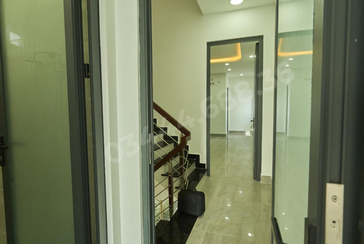 Nhà 4 Tầng Đường Bảy Tấn Bình Chánh73.1m² | 4PN 5WC | Xe Hơi Vào Nhà | SHR | 4.5 Tỷ