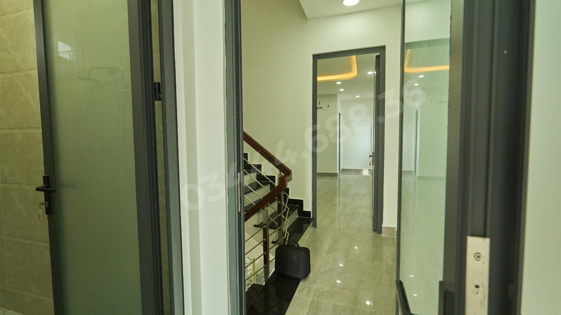 Nhà 4 Tầng Đường Bảy Tấn Bình Chánh73.1m² | 4PN 5WC | Xe Hơi Vào Nhà | SHR | 4.5 Tỷ