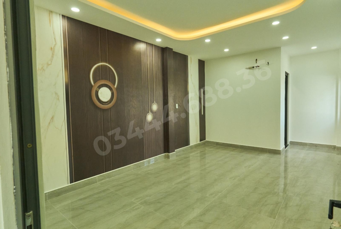 Nhà 4 Tầng Đường Bảy Tấn Bình Chánh73.1m² | 4PN 5WC | Xe Hơi Vào Nhà | SHR | 4.5 Tỷ