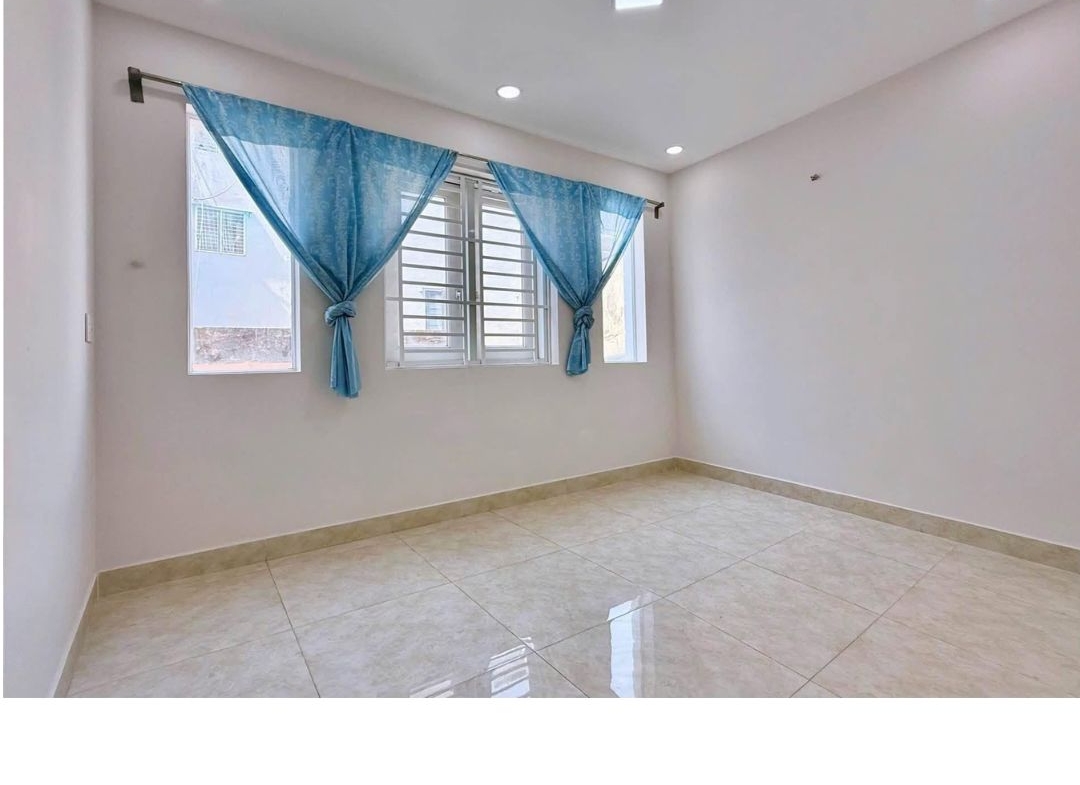 Nhà Hẻm Phạm Văn Chí Quận 6 – 3 Tầng BTCT 4PN, Sổ Hồng Riêng