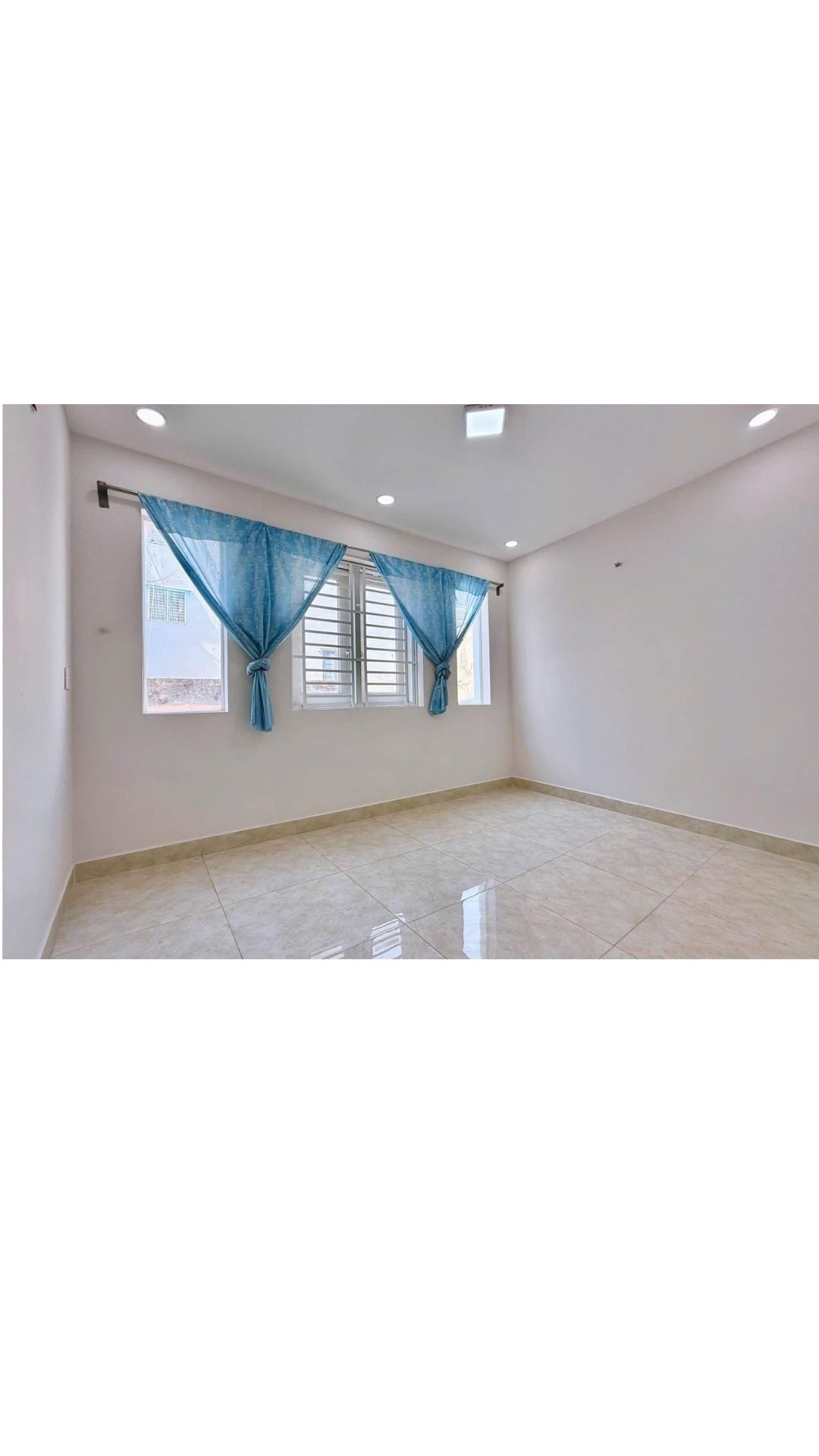 [Đã bán] Nhà hẻm Phạm Văn Chí Quận 6 — 35.8m²ngang 4.02m, 3 tầng BTCT Cấp 2, 4PN 3WC,2 sân thượng, hướng Bắc, SHR hoàn công.