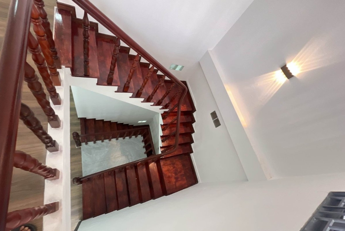 Nhà Mặt Tiền Cao Lỗ Quận 8 – 80m² 4 Tầng 9 Phòng, Sổ Hồng, 16,2 Tỷ