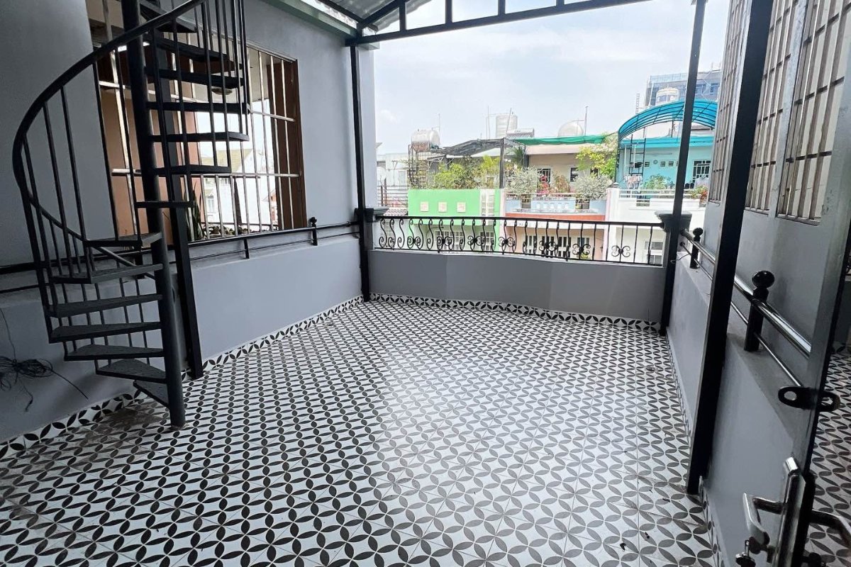 Bán Nhà Mặt Tiền Đường 232 Khu Cao Lỗ Quận 8 – 80m² – 1 Trệt 3 Lầu BTCT – Sổ Hồng Riêng
