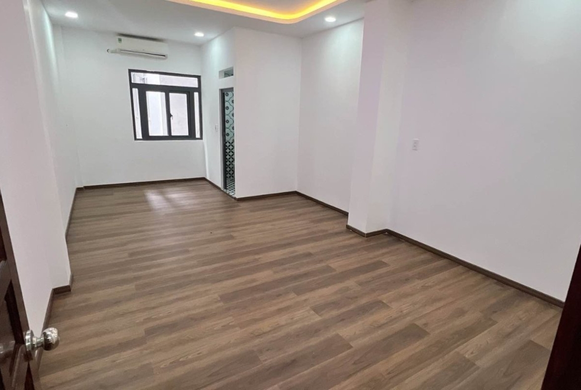 Nhà Mặt Tiền Cao Lỗ Quận 8 – 80m² 4 Tầng 9 Phòng, Sổ Hồng, 16,2 Tỷ