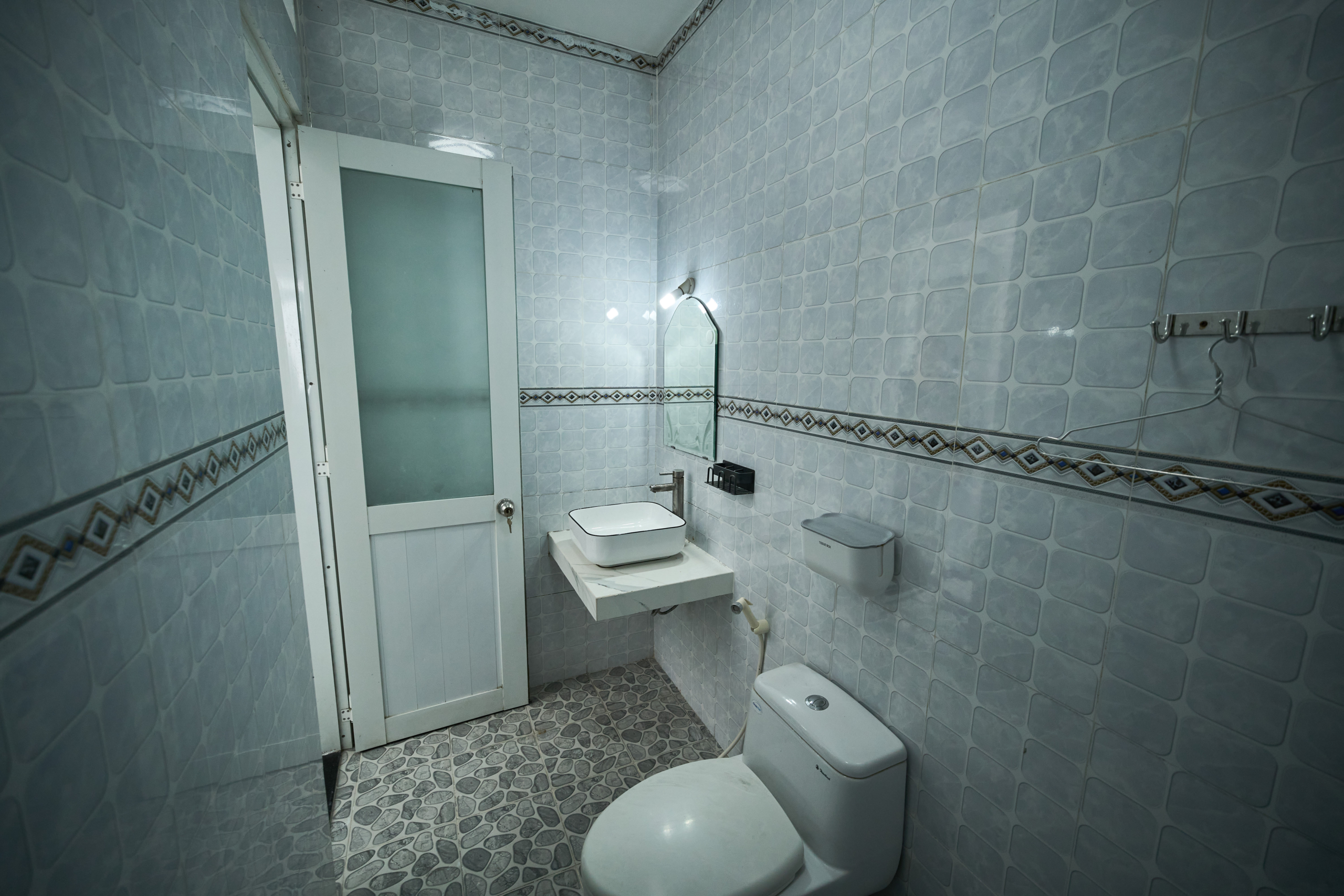 Nhà hẻm Xe Hơi Bùi Thanh Khiết , Bình Chánh 5 X 12 , 3 tầng , 3 PN , 3 WC , 4.95 Tỷ