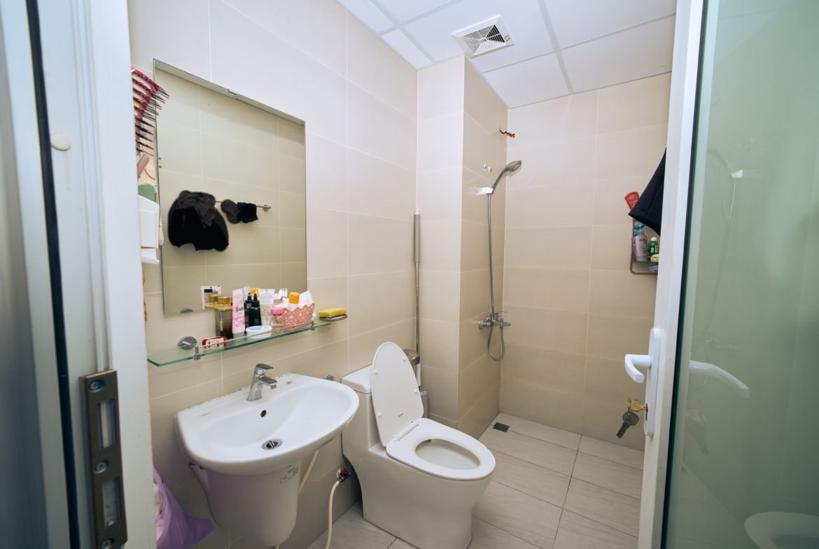 Nhà Ở Tầng 14 Chung Cư 584 CoNic Boulevard , Tân Nhựt ,Bình Chánh , 80M2 , 2 PN ,1 WC 2.85T