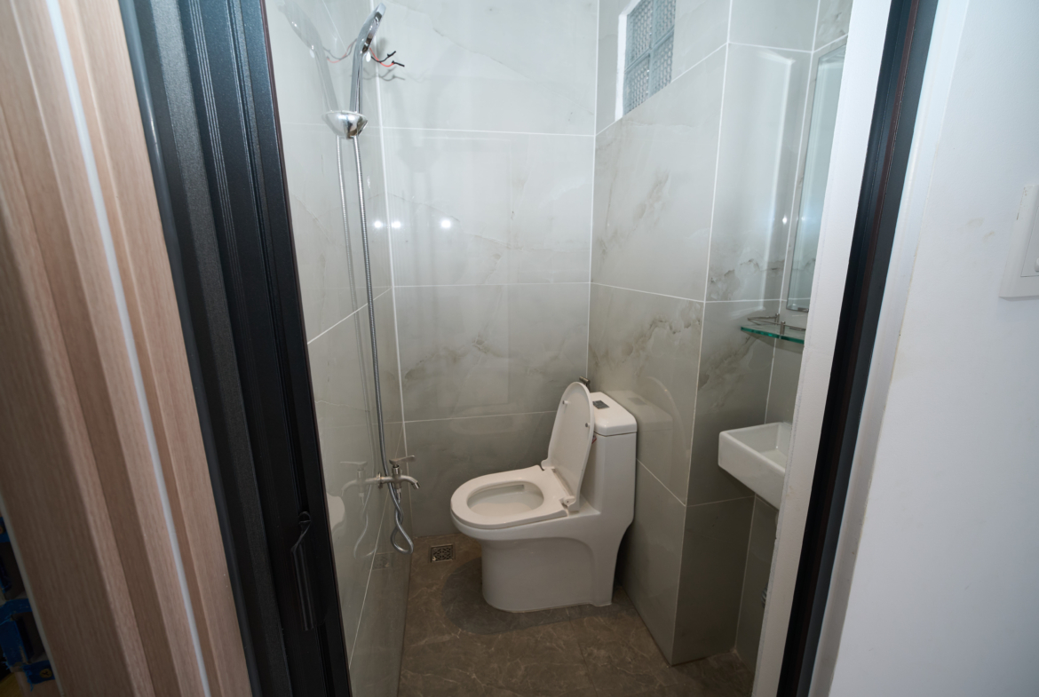 Nhà hẻm Nguyễn Duy , Quận 8 , 12m2 , Sàn 24m4 , 2.22 Tỷ