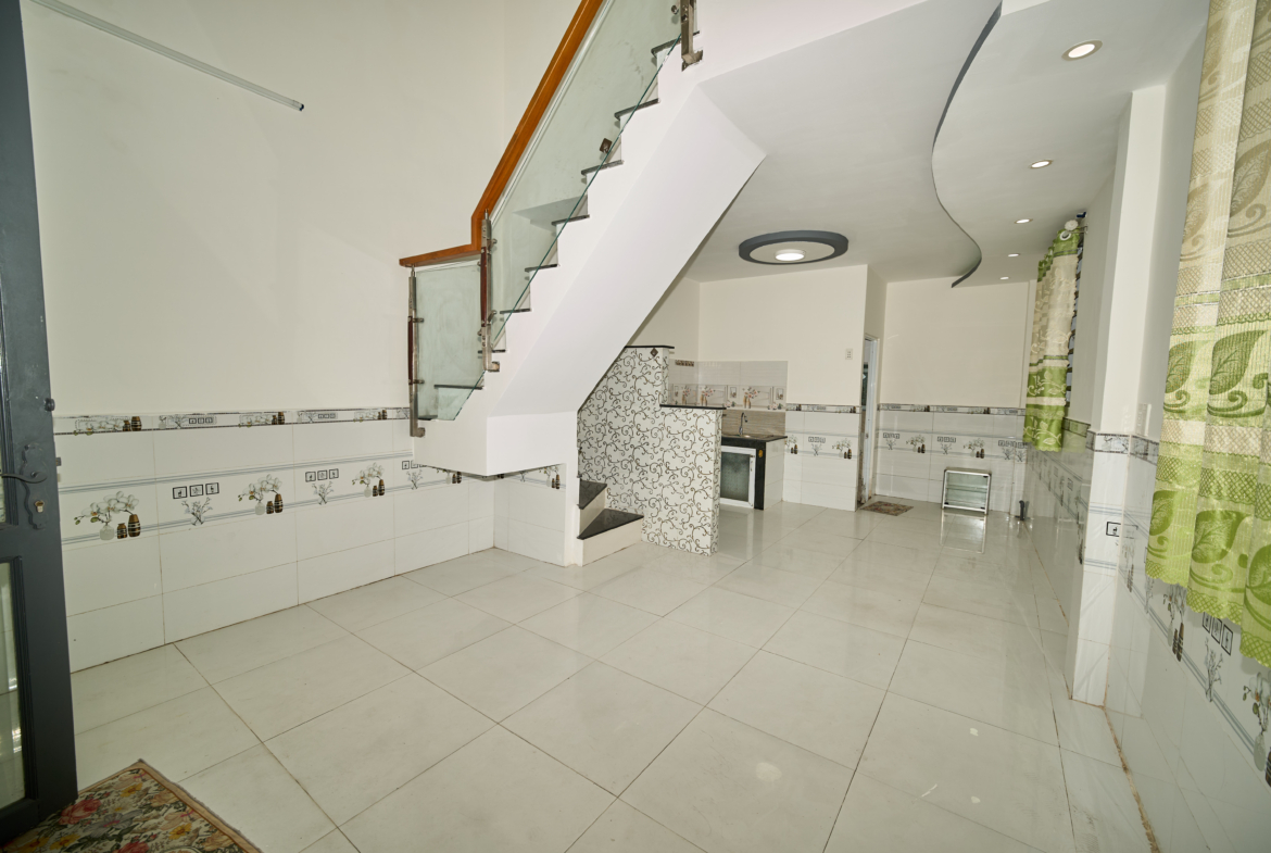 Nhà Căn Góc 1 Trệt 1 Lầu Mai Hắc Đế Quận 8 – Hẻm Ba Gác Thông