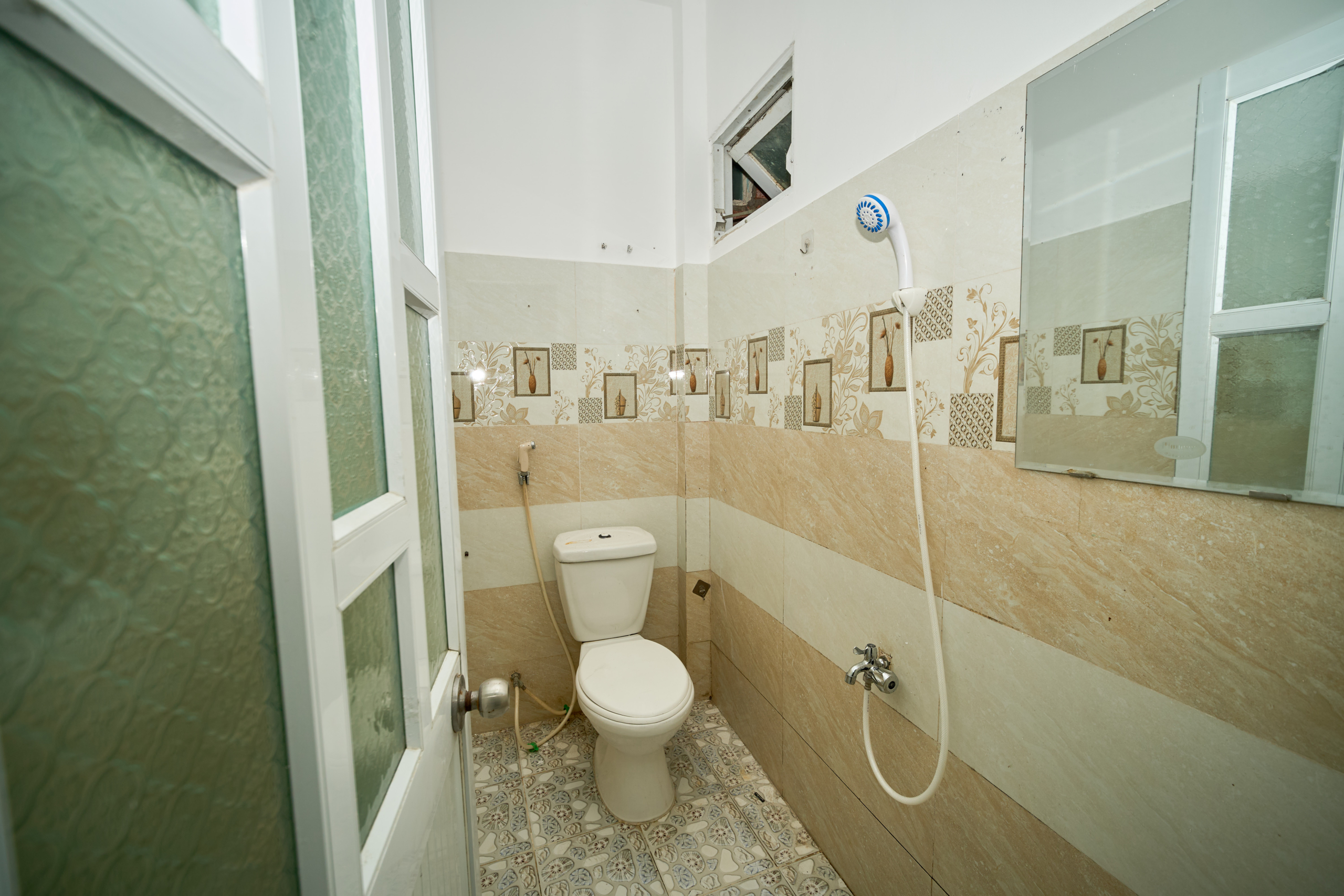 Nhà Căn Góc 1 Trệt 1 Lầu Mai Hắc Đế Quận 8 – Hẻm Ba Gác Thông